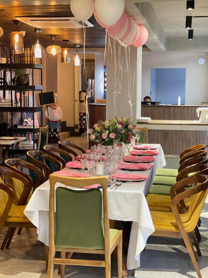 Nare Boutique Hotel Kimberley Exteriör bild